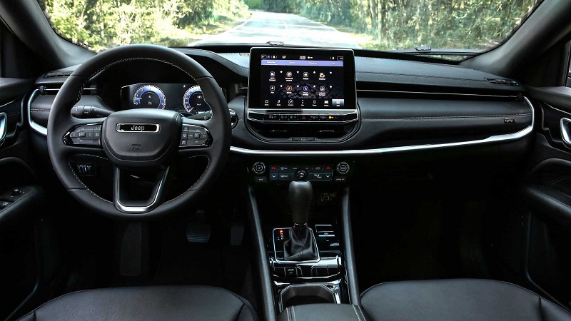Jeep compass usata e aziendale: interni e abitacolo